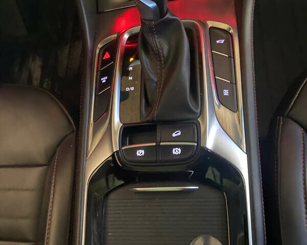 Белый МГ HS, объемом двигателя 2 л и пробегом 30 тыс. км за 21500 $, фото 32 на Automoto.ua