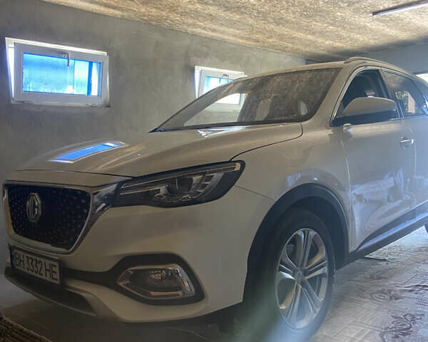 Белый МГ HS, объемом двигателя 2 л и пробегом 30 тыс. км за 21500 $, фото 33 на Automoto.ua