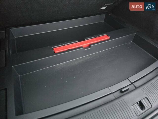 Белый МГ HS, объемом двигателя 1.49 л и пробегом 47 тыс. км за 16999 $, фото 43 на Automoto.ua