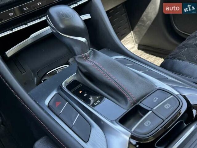 Білий МГ HS, об'ємом двигуна 1.49 л та пробігом 35 тис. км за 19200 $, фото 10 на Automoto.ua