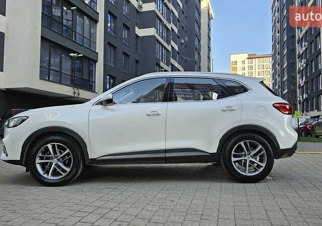 Белый МГ HS, объемом двигателя 1.49 л и пробегом 49 тыс. км за 17500 $, фото 3 на Automoto.ua