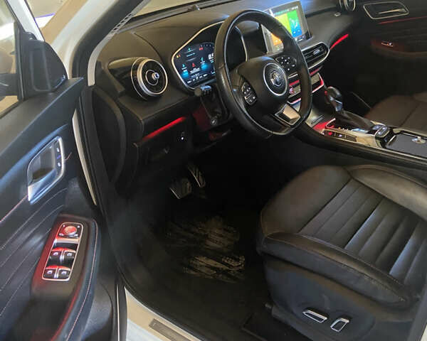 Белый МГ HS, объемом двигателя 2 л и пробегом 30 тыс. км за 21500 $, фото 15 на Automoto.ua