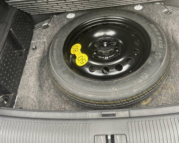 Белый МГ HS, объемом двигателя 2 л и пробегом 30 тыс. км за 19400 $, фото 32 на Automoto.ua