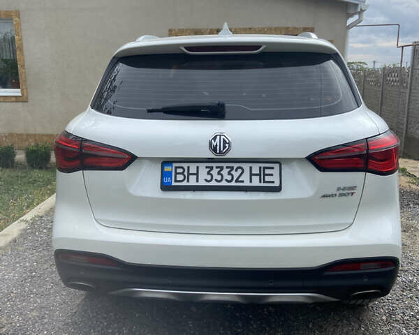 Белый МГ HS, объемом двигателя 2 л и пробегом 30 тыс. км за 19400 $, фото 2 на Automoto.ua