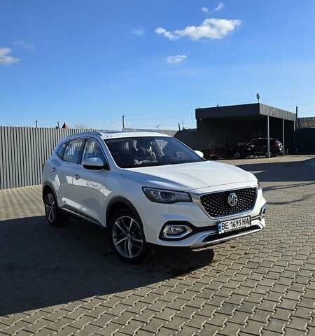 Белый МГ HS, объемом двигателя 1.5 л и пробегом 83 тыс. км за 20000 $, фото 6 на Automoto.ua