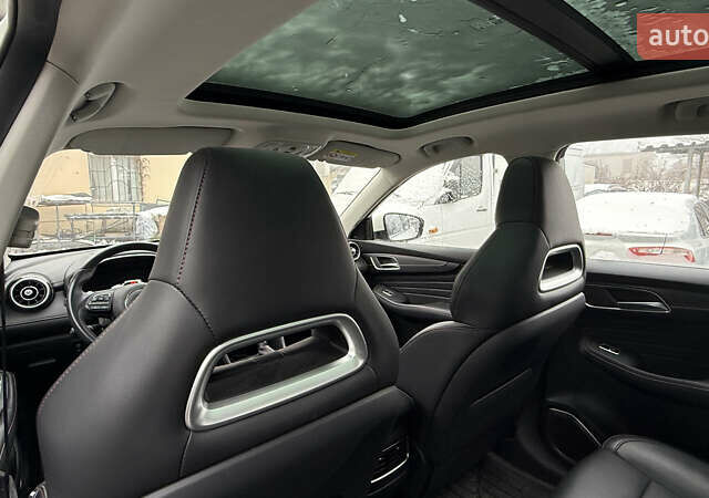 Белый МГ HS, объемом двигателя 1.49 л и пробегом 15 тыс. км за 19500 $, фото 6 на Automoto.ua