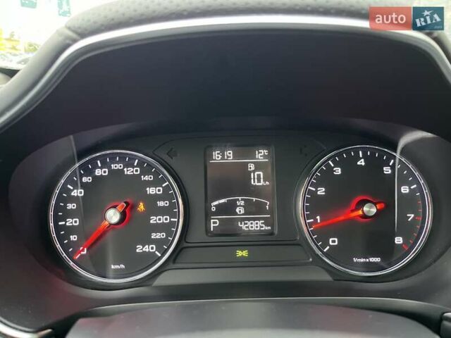 МГ HS 2023 в Киеве на Automoto.ua Белый МГ HS, объемом двигателя 1.49 л и пробегом 42 тыс. км за 19023 $, фото 20 на Automoto.ua