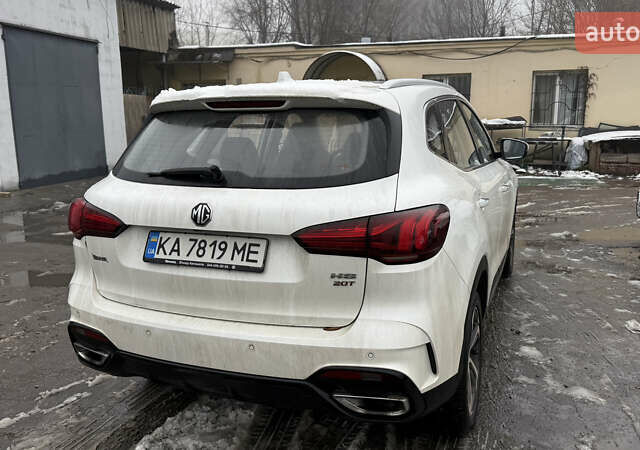 Белый МГ HS, объемом двигателя 1.49 л и пробегом 15 тыс. км за 19500 $, фото 2 на Automoto.ua