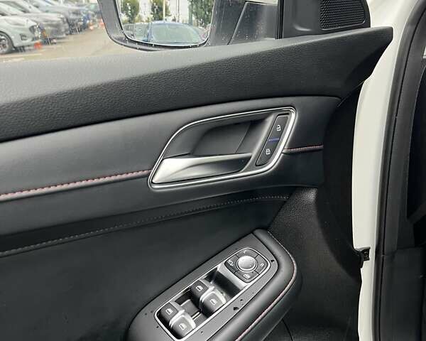 МГ HS 2023 в Киеве на Automoto.ua Белый МГ HS, объемом двигателя 1.49 л и пробегом 42 тыс. км за 19023 $, фото 19 на Automoto.ua