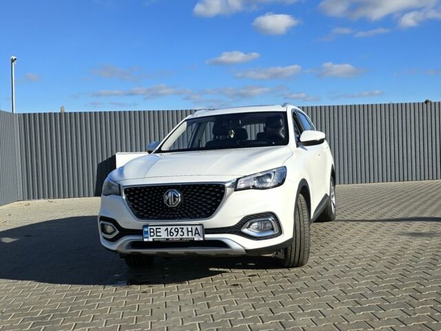 Белый МГ HS, объемом двигателя 1.5 л и пробегом 83 тыс. км за 20000 $, фото 5 на Automoto.ua