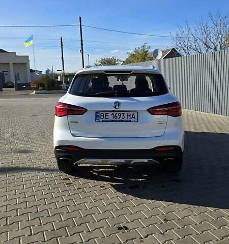 Белый МГ HS, объемом двигателя 1.5 л и пробегом 83 тыс. км за 20000 $, фото 7 на Automoto.ua