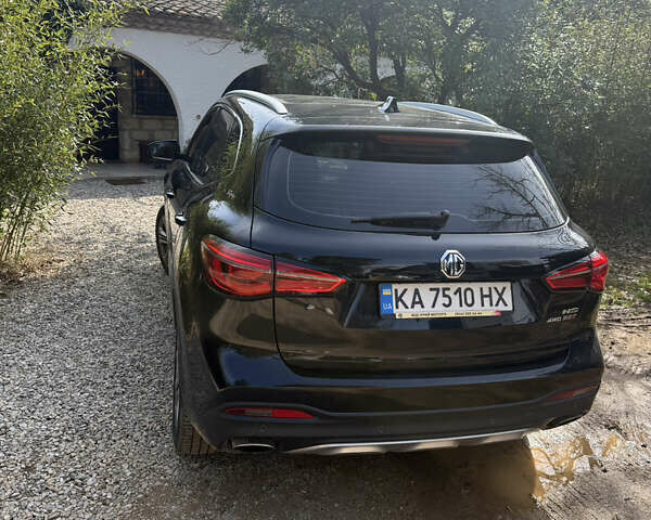Черный МГ HS, объемом двигателя 2 л и пробегом 60 тыс. км за 18000 $, фото 3 на Automoto.ua