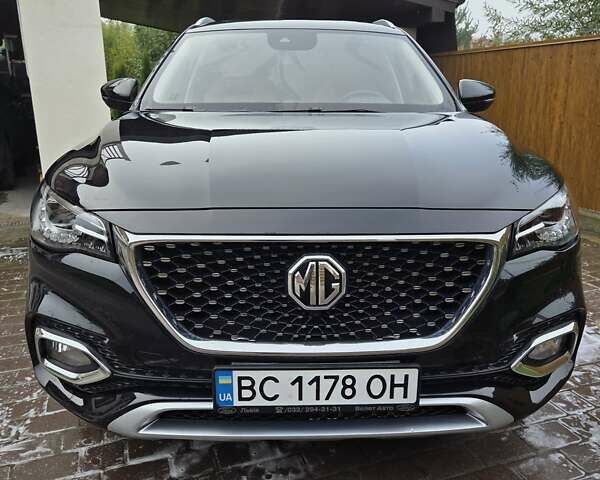 Черный МГ HS, объемом двигателя 2 л и пробегом 45 тыс. км за 16100 $, фото 1 на Automoto.ua