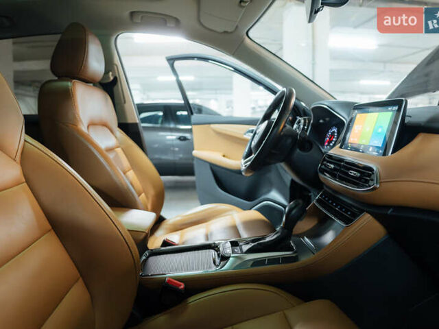 Черный МГ HS, объемом двигателя 1.49 л и пробегом 39 тыс. км за 16509 $, фото 11 на Automoto.ua