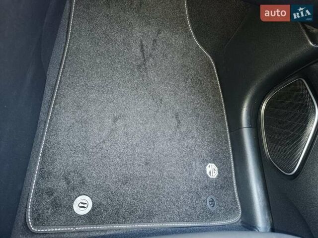 Чорний МГ HS, об'ємом двигуна 1.49 л та пробігом 10 тис. км за 19900 $, фото 35 на Automoto.ua