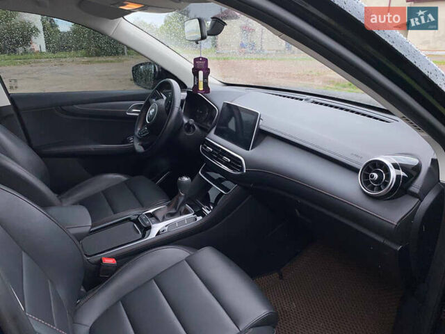 Черный МГ HS, объемом двигателя 1.49 л и пробегом 14 тыс. км за 15900 $, фото 5 на Automoto.ua