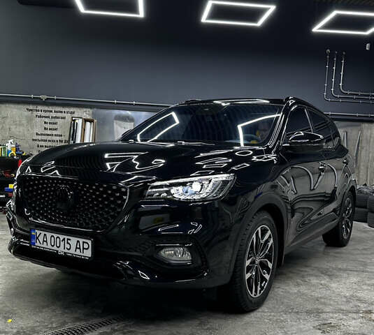 Черный МГ HS, объемом двигателя 1.49 л и пробегом 26 тыс. км за 20500 $, фото 5 на Automoto.ua