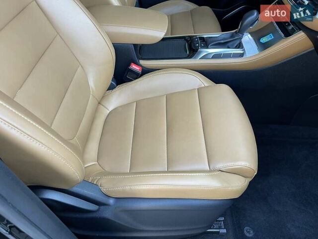 Черный МГ HS, объемом двигателя 1.49 л и пробегом 30 тыс. км за 19800 $, фото 23 на Automoto.ua