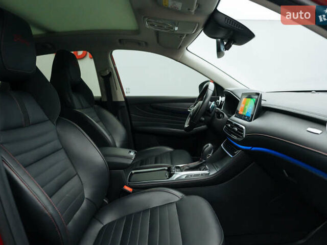 Красный МГ HS, объемом двигателя 2 л и пробегом 38 тыс. км за 19957 $, фото 1 на Automoto.ua