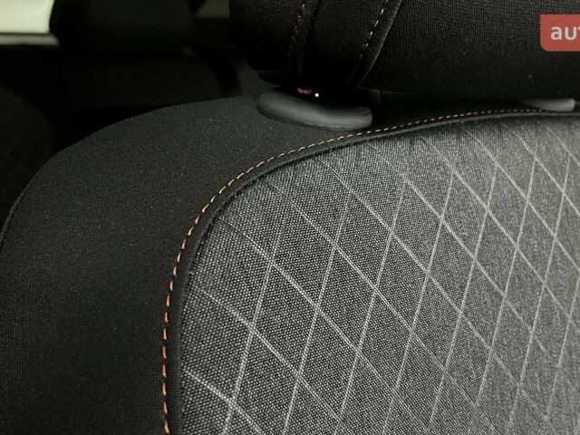 МГ HS, объемом двигателя 1.5 л и пробегом 0 тыс. км за 35851 $, фото 25 на Automoto.ua