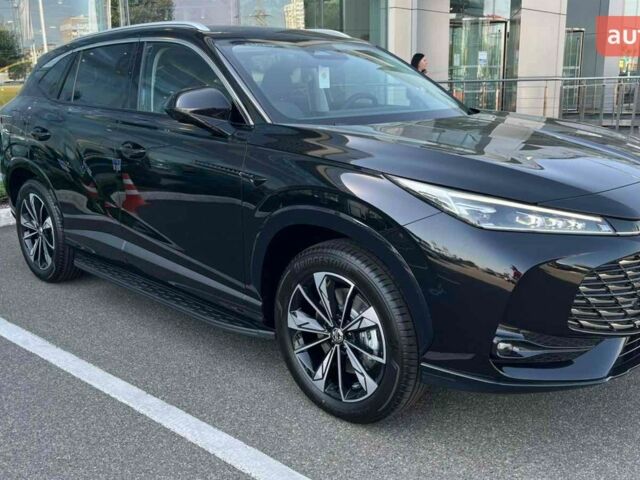 МГ HS, объемом двигателя 1.5 л и пробегом 0 тыс. км за 37632 $, фото 2 на Automoto.ua