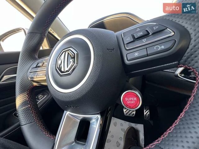 Серый МГ HS, объемом двигателя 1.49 л и пробегом 2 тыс. км за 23474 $, фото 28 на Automoto.ua