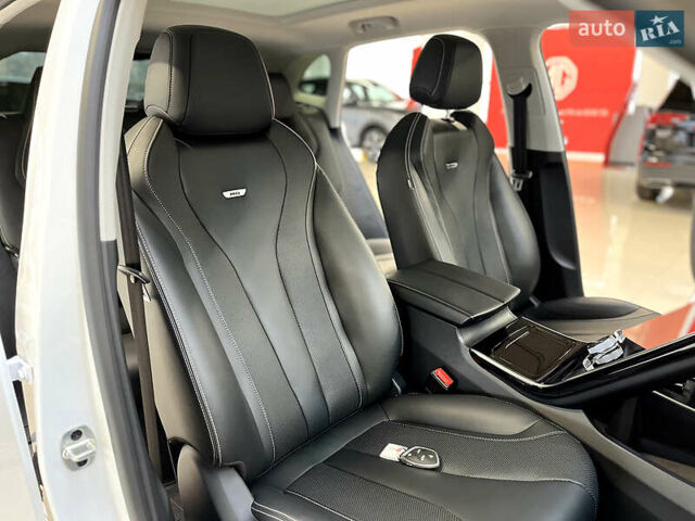 Белый МГ Marvel R, объемом двигателя 0 л и пробегом 1 тыс. км за 35189 $, фото 42 на Automoto.ua