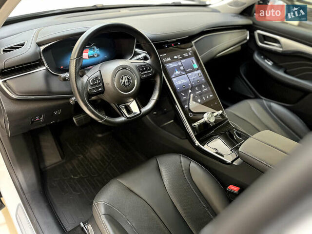 Белый МГ Marvel R, объемом двигателя 0 л и пробегом 1 тыс. км за 35189 $, фото 21 на Automoto.ua