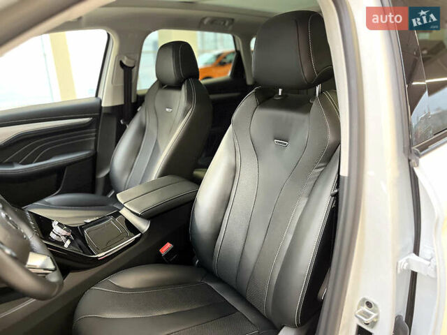 Белый МГ Marvel R, объемом двигателя 0 л и пробегом 1 тыс. км за 35189 $, фото 22 на Automoto.ua