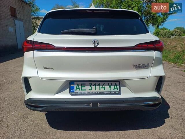 Белый МГ Marvel R, объемом двигателя 0 л и пробегом 11 тыс. км за 30000 $, фото 5 на Automoto.ua