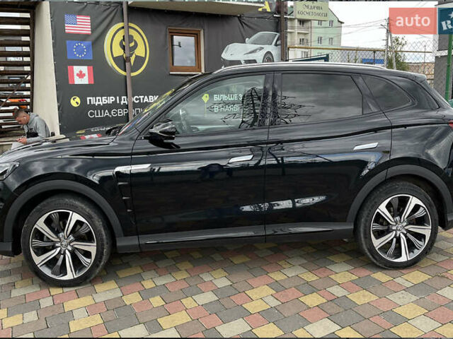 Черный МГ Marvel R, объемом двигателя 0 л и пробегом 104 тыс. км за 23000 $, фото 3 на Automoto.ua