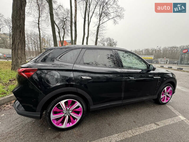 Черный МГ Marvel R, объемом двигателя 0 л и пробегом 69 тыс. км за 24500 $, фото 11 на Automoto.ua