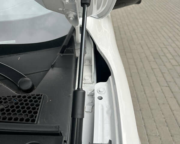 МГ Marvel R, об'ємом двигуна 0 л та пробігом 11 тис. км за 21800 $, фото 51 на Automoto.ua