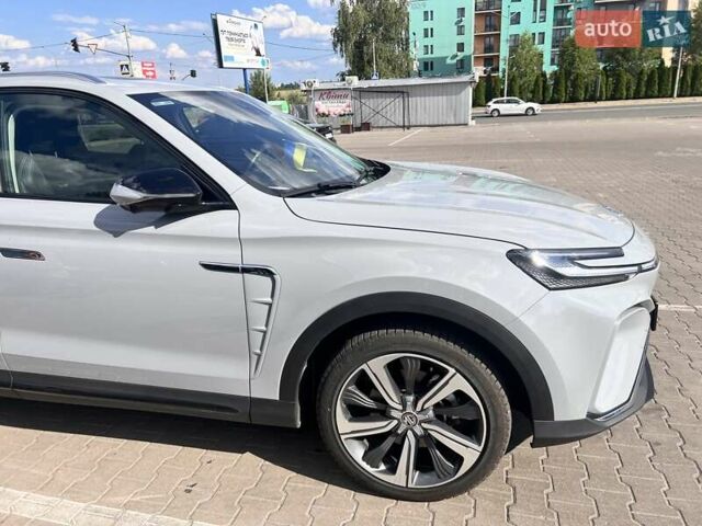 Серый МГ Marvel R, объемом двигателя 0 л и пробегом 14 тыс. км за 28500 $, фото 3 на Automoto.ua
