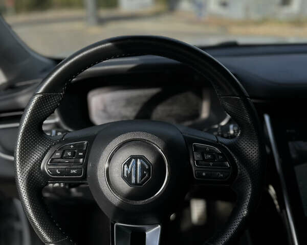 Серый МГ Marvel R, объемом двигателя 0 л и пробегом 103 тыс. км за 20500 $, фото 13 на Automoto.ua