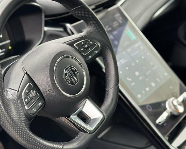 Серый МГ Marvel R, объемом двигателя 0 л и пробегом 106 тыс. км за 20500 $, фото 13 на Automoto.ua