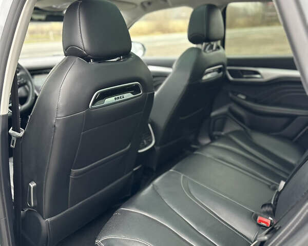 Серый МГ Marvel R, объемом двигателя 0 л и пробегом 106 тыс. км за 20500 $, фото 9 на Automoto.ua