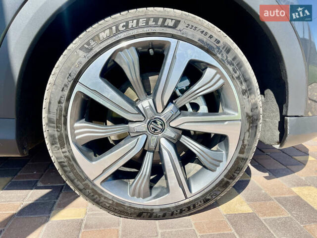 Серый МГ Marvel R, объемом двигателя 0 л и пробегом 10 тыс. км за 27800 $, фото 6 на Automoto.ua