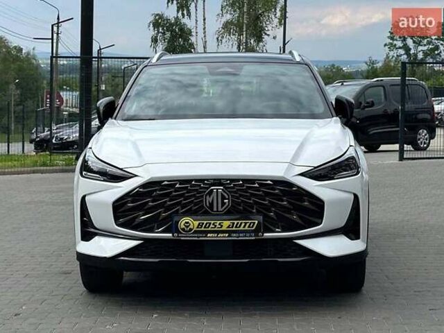 Белый МГ One, объемом двигателя 1.5 л и пробегом 32 тыс. км за 21300 $, фото 1 на Automoto.ua