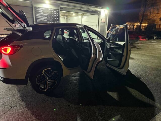 Белый МГ One, объемом двигателя 1.5 л и пробегом 30 тыс. км за 19000 $, фото 3 на Automoto.ua