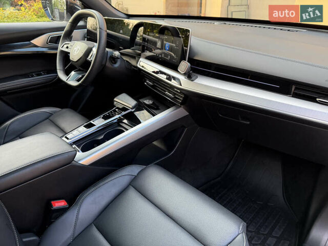 МГ One, об'ємом двигуна 1.5 л та пробігом 34 тис. км за 20900 $, фото 44 на Automoto.ua