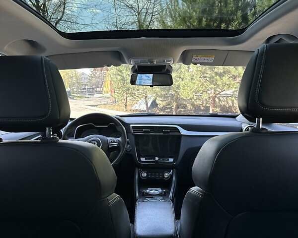 Белый МГ ZS EV, объемом двигателя 0 л и пробегом 156 тыс. км за 13599 $, фото 24 на Automoto.ua