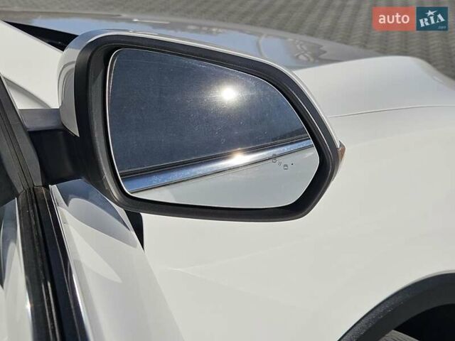 Белый МГ ZS EV, объемом двигателя 0 л и пробегом 62 тыс. км за 13700 $, фото 44 на Automoto.ua