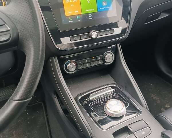 Белый МГ ZS EV, объемом двигателя 0 л и пробегом 31 тыс. км за 13900 $, фото 14 на Automoto.ua