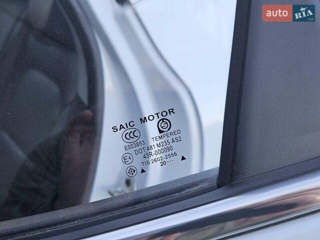 Белый МГ ZS EV, объемом двигателя 0 л и пробегом 62 тыс. км за 13700 $, фото 40 на Automoto.ua