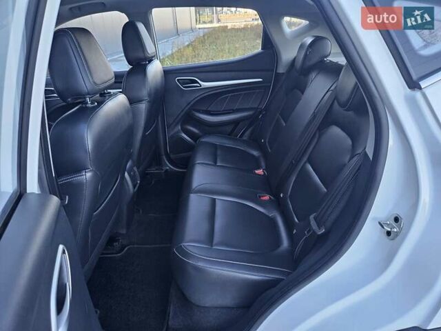 Белый МГ ZS EV, объемом двигателя 0 л и пробегом 62 тыс. км за 13700 $, фото 64 на Automoto.ua