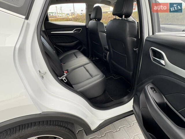 Белый МГ ZS EV, объемом двигателя 0 л и пробегом 52 тыс. км за 13650 $, фото 63 на Automoto.ua