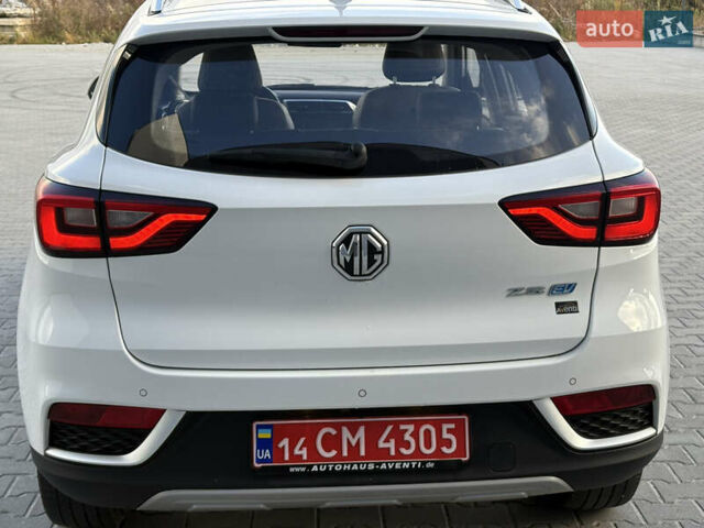 Белый МГ ZS EV, объемом двигателя 0 л и пробегом 52 тыс. км за 13650 $, фото 22 на Automoto.ua
