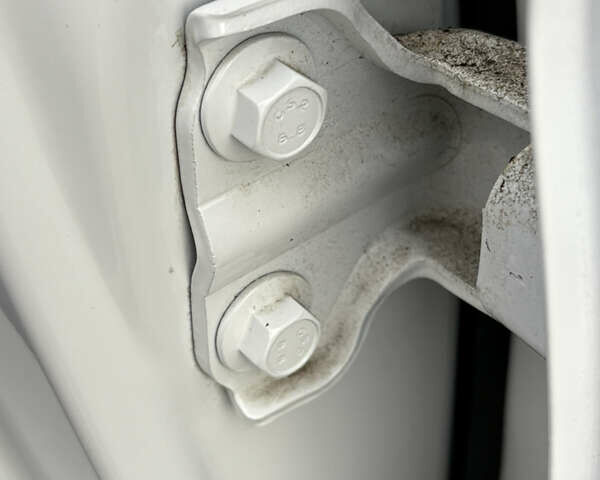 Белый МГ ZS EV, объемом двигателя 0 л и пробегом 52 тыс. км за 13650 $, фото 78 на Automoto.ua