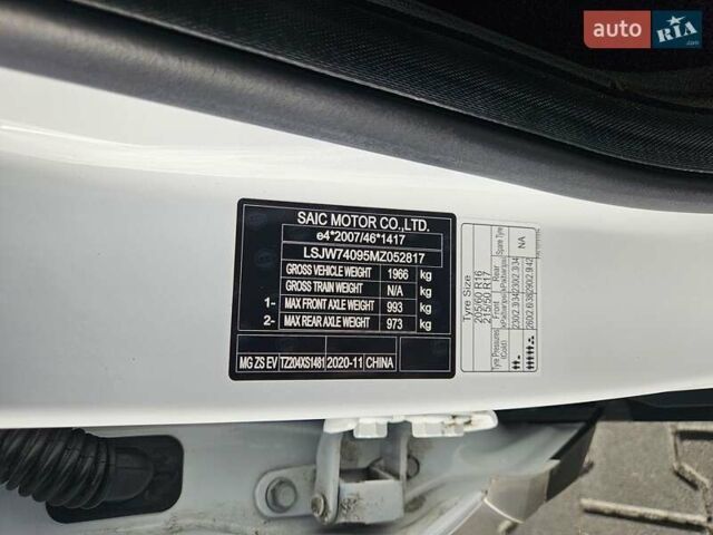 Белый МГ ZS EV, объемом двигателя 0 л и пробегом 62 тыс. км за 13700 $, фото 26 на Automoto.ua